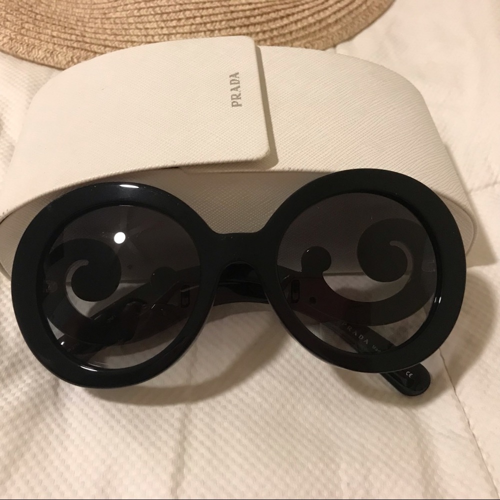 Prada sunglasses black prn27ns minimal baroque